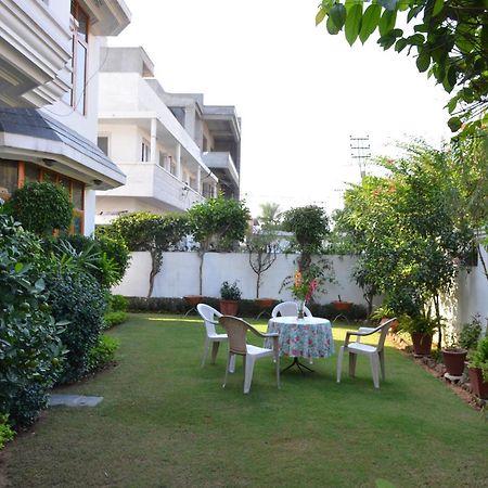Sandy'S Homestay Jammu Buitenkant foto