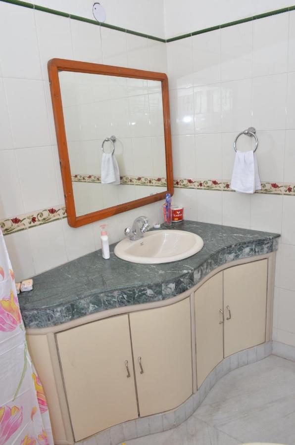 Sandy'S Homestay Jammu Buitenkant foto