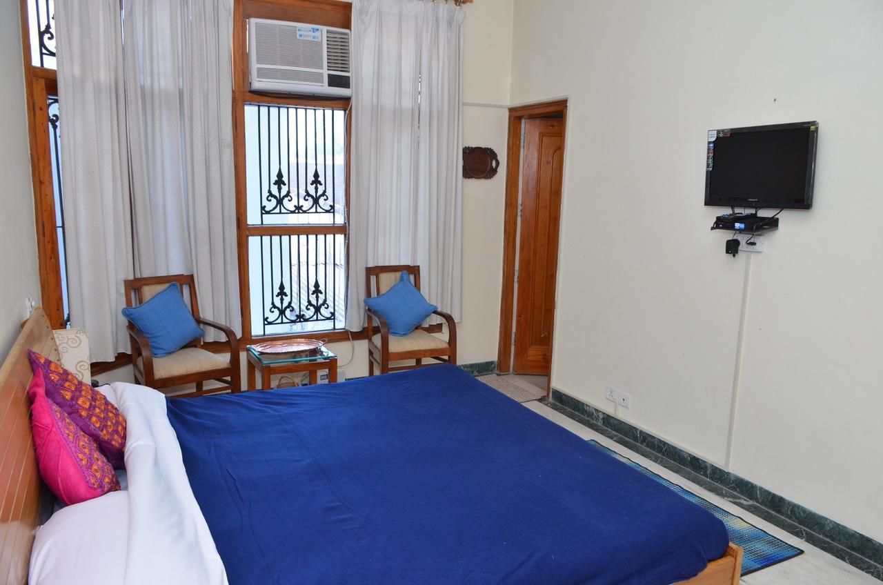 Sandy'S Homestay Jammu Buitenkant foto