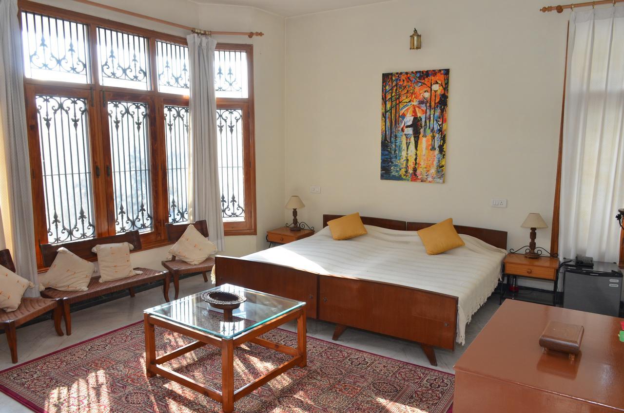 Sandy'S Homestay Jammu Buitenkant foto
