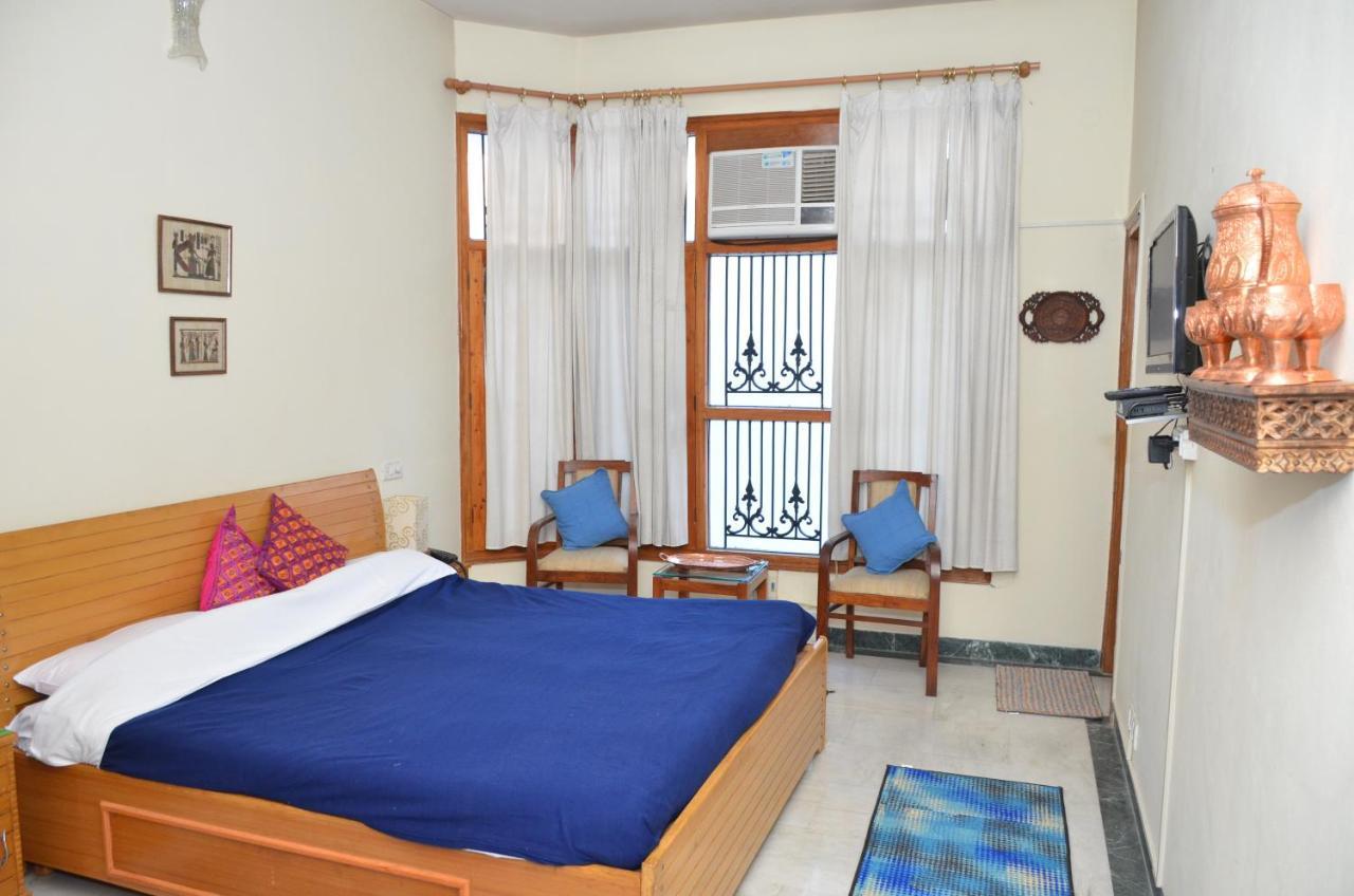 Sandy'S Homestay Jammu Buitenkant foto